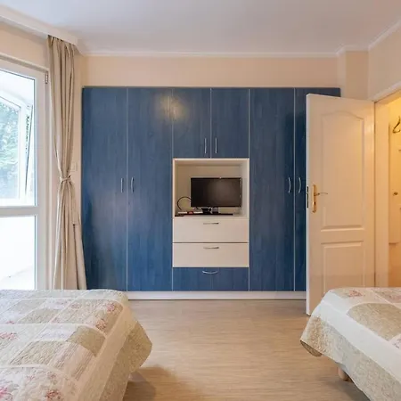 ☆ Lovely Moments In 2br App Next To Vitosha Str ☆ *