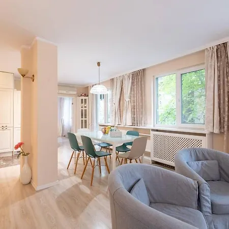 Apartament ☆ Lovely Moments In 2br App Next To Vitosha Str ☆ Sofia