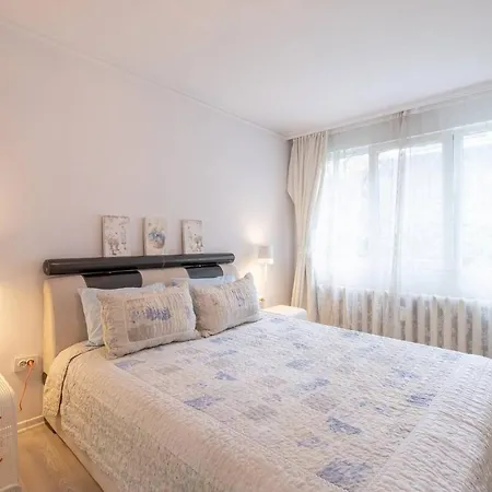 Apartment ☆ Lovely Moments In 2br App Next To Vitosha Str ☆ Sofia