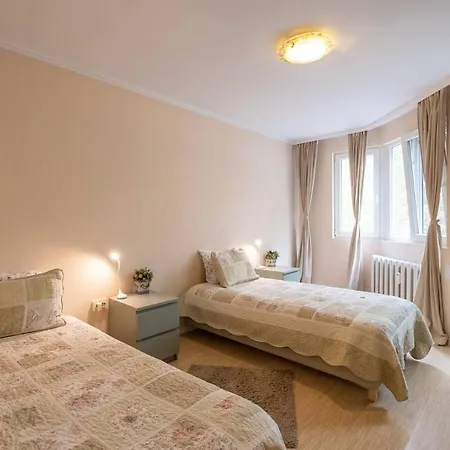 ☆ Lovely Moments In 2br App Next To Vitosha Str ☆ Apartment